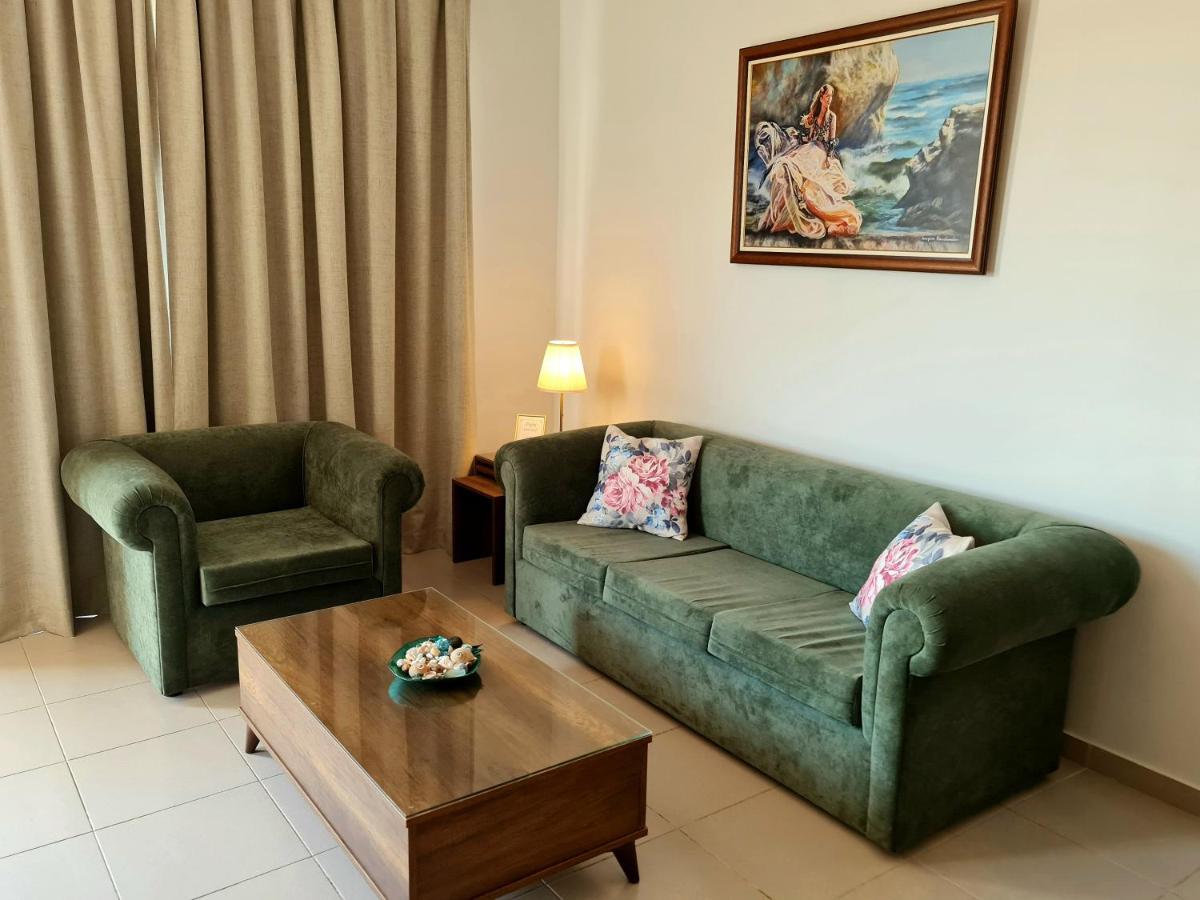 Pylaapts - Apartments Near The Beach Ngoại thất bức ảnh